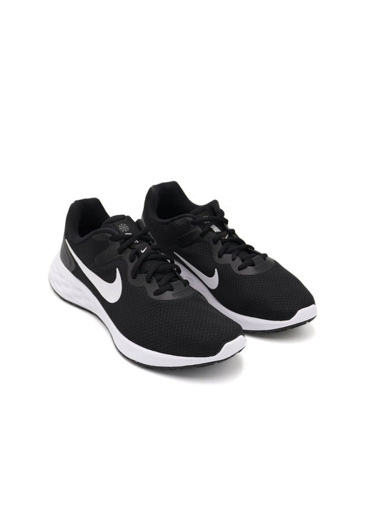 Nike Revolution 6