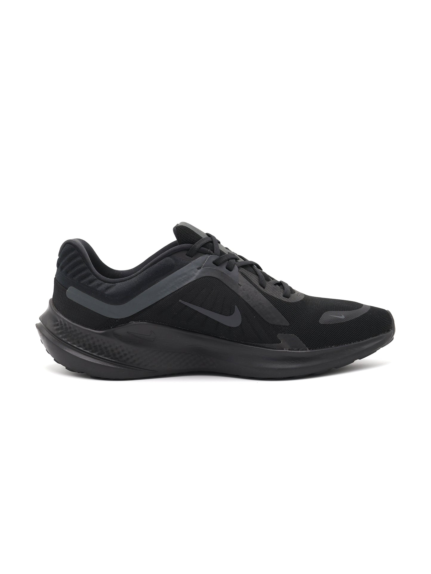 Nike Quest 5