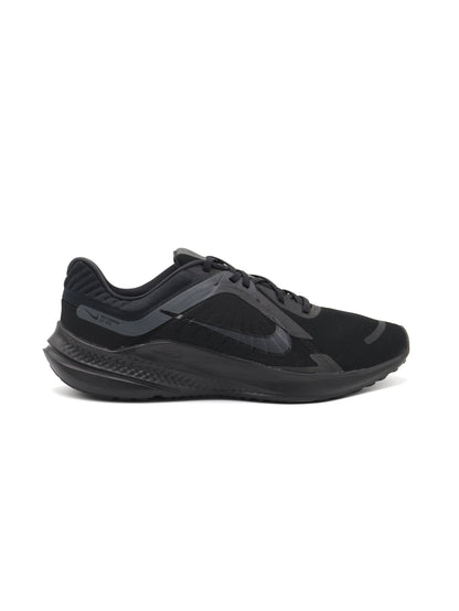 Nike Quest 5
