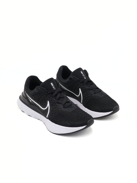 Nike Infinity Run Flyknit 3