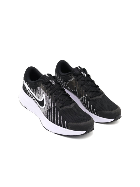 Nike Run Defy