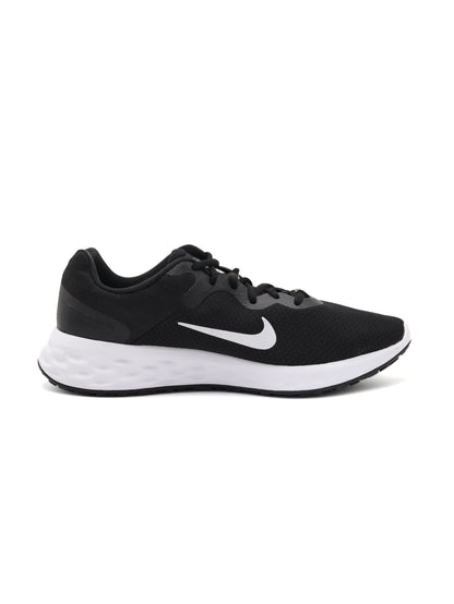 Nike Revolution 6
