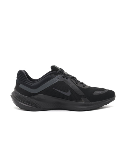 Nike Quest 5